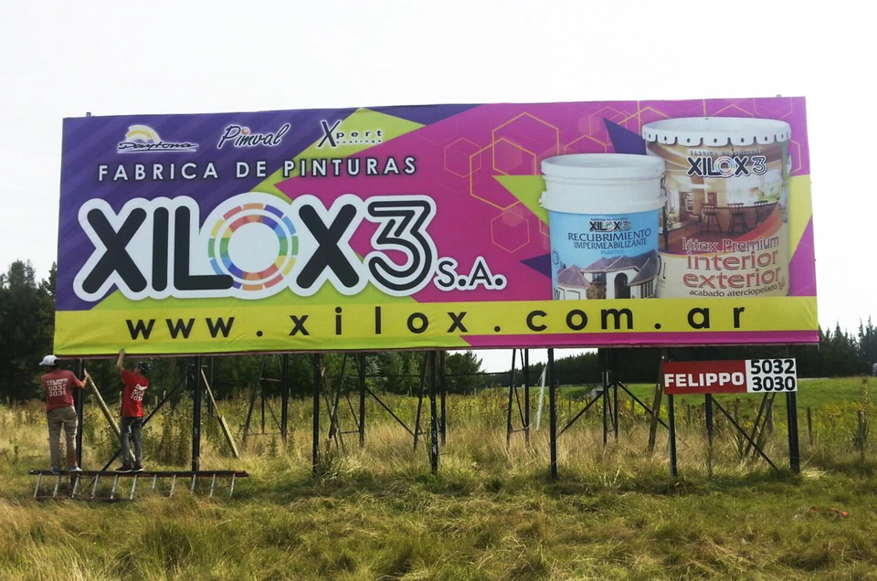 Mantenimiento de carteles en ruta